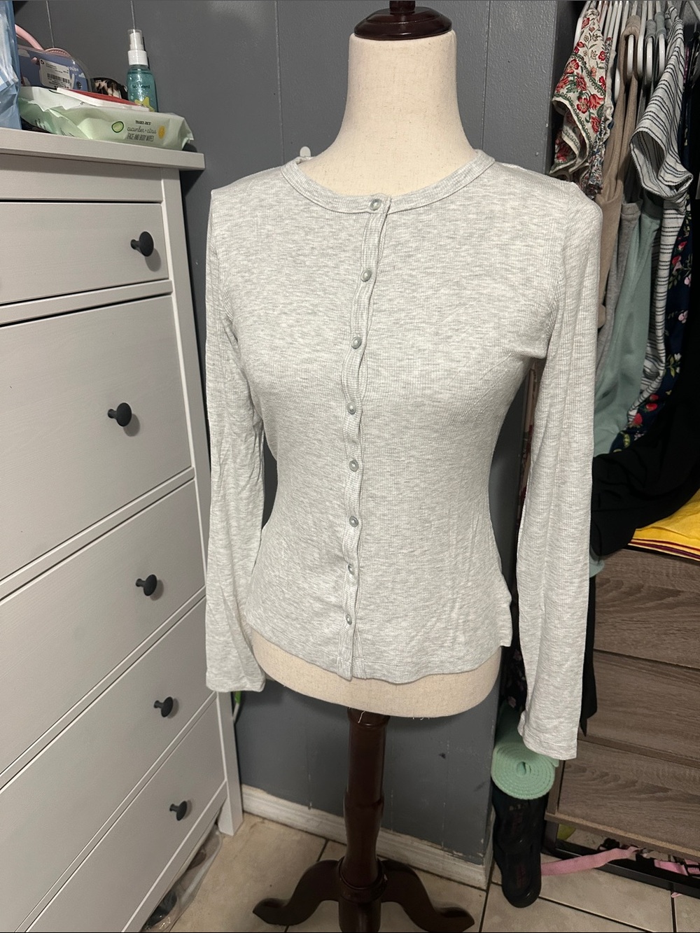 wild fable Light Gray Button-Down Long Sleeve Top